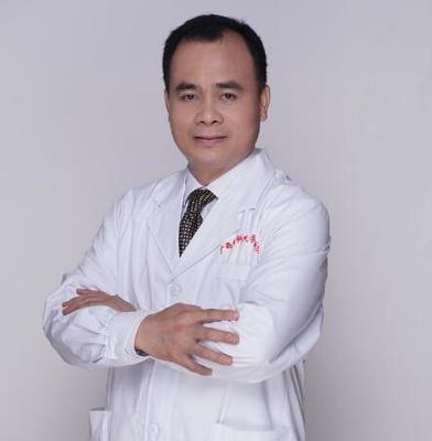 南宁隆胸一般要多少钱?