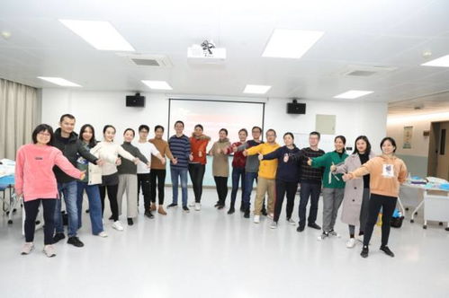 广西医科大学第一附属医院首批医疗队出征 25人驰援湖北战疫情